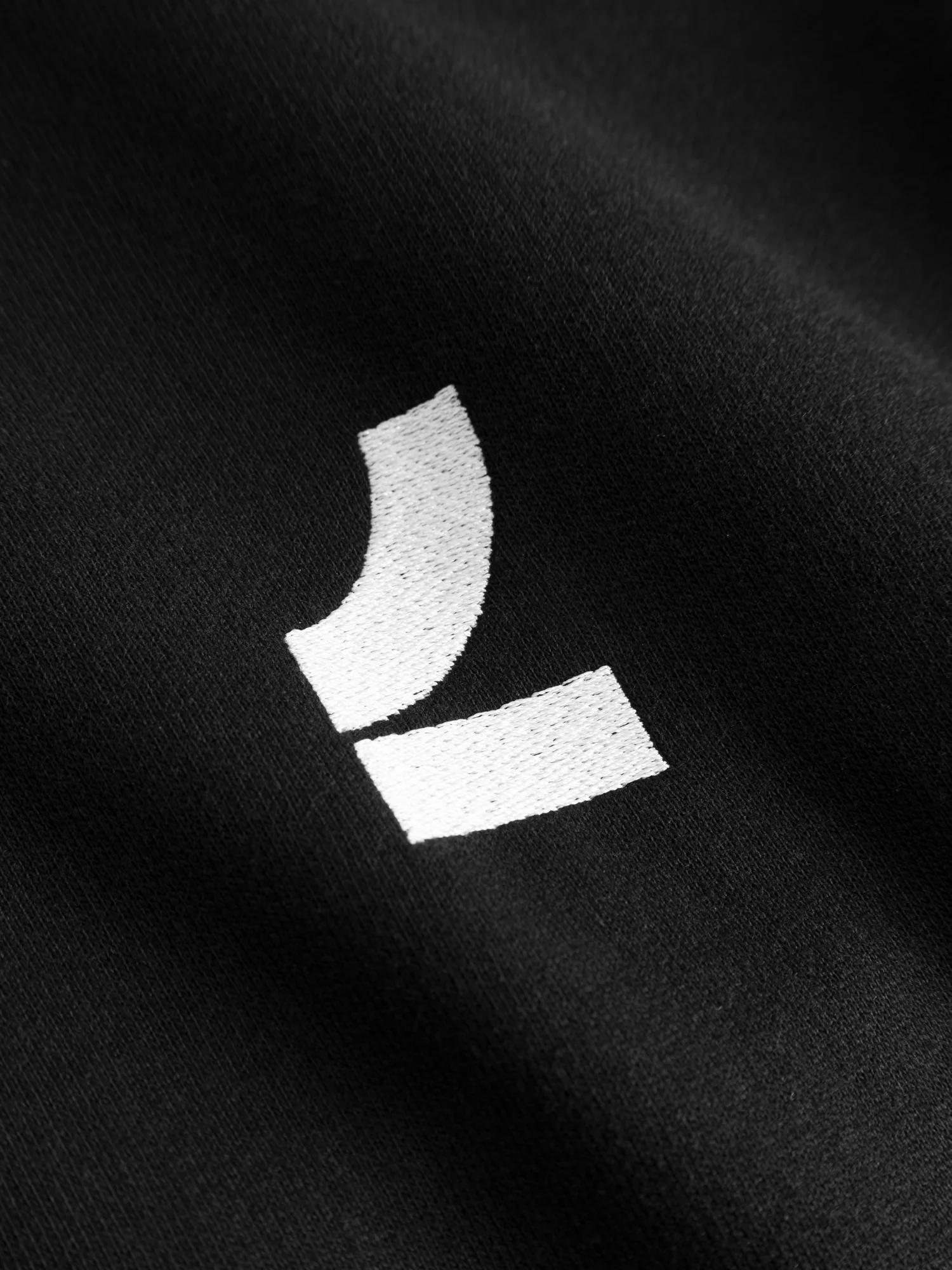 Zip Hood logo Embark - Image 4