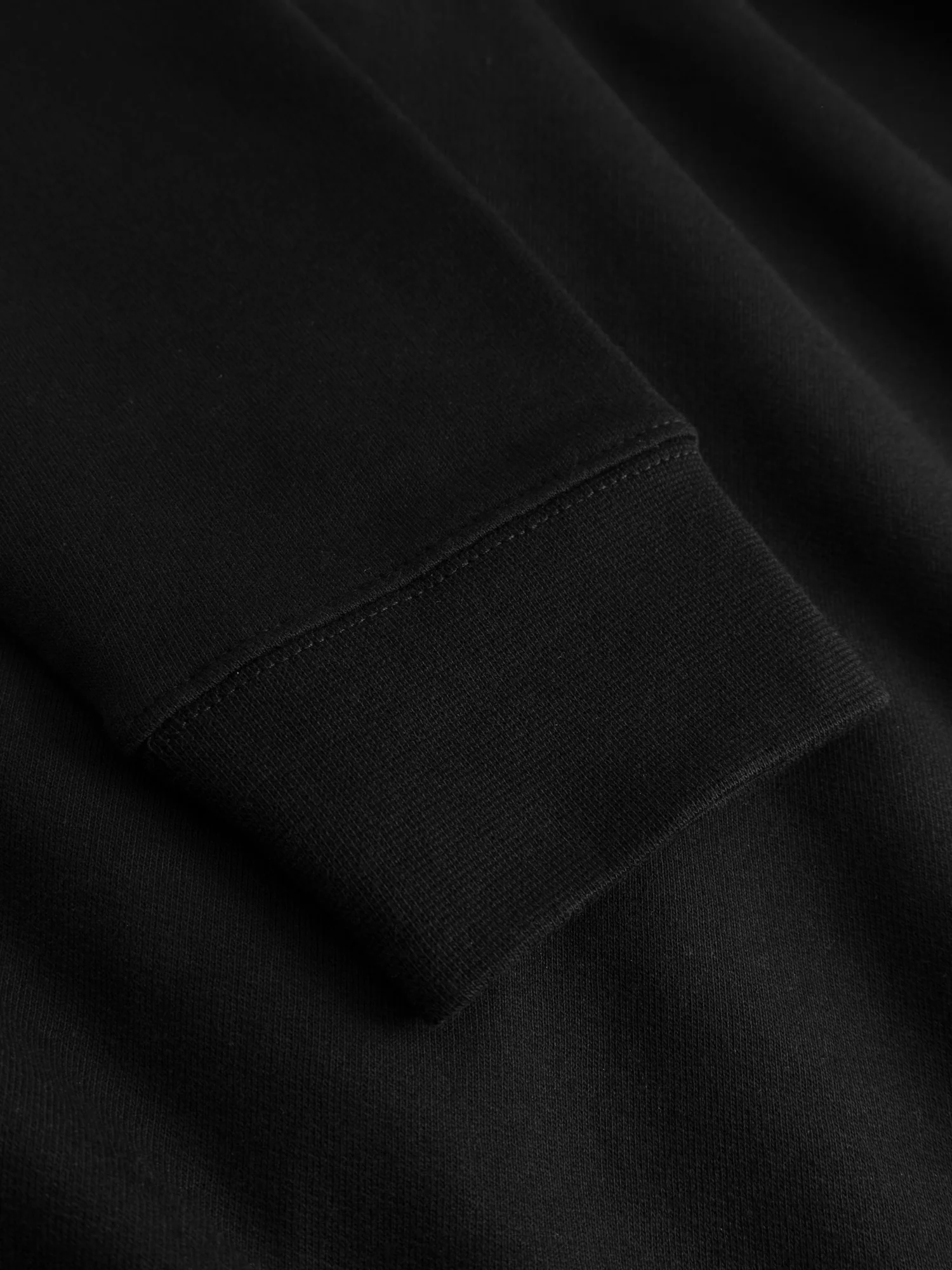 Zip Hood logo Embark - Image 5